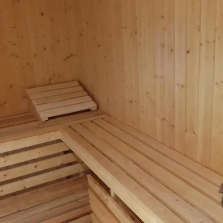 Gut Rattelvitz, Parterre A Ost Lejlighed